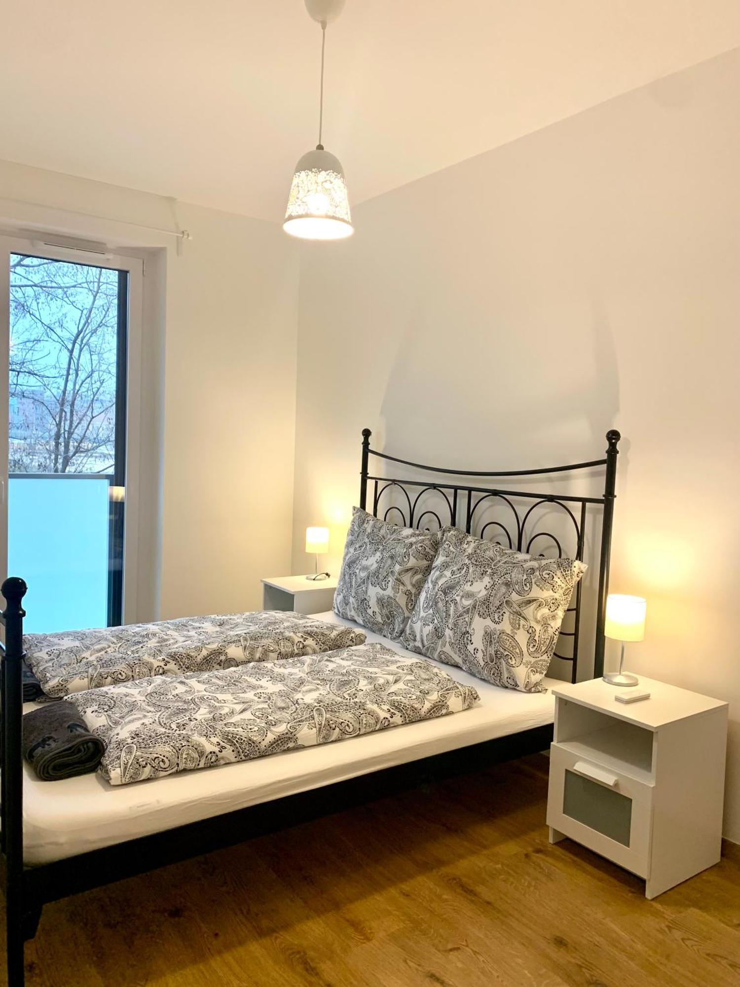 Westside Residence Apartment - Modern & Peaceful - Free Garage! Budapest Exterior foto